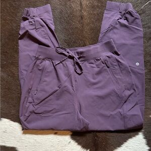 Lululemon Joggers LIKE NEW